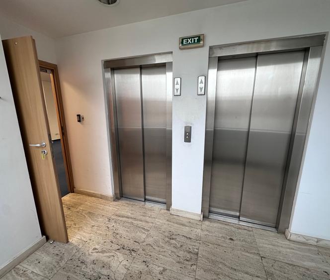 Spațiu de birouri 300 mp în clădire de birouri