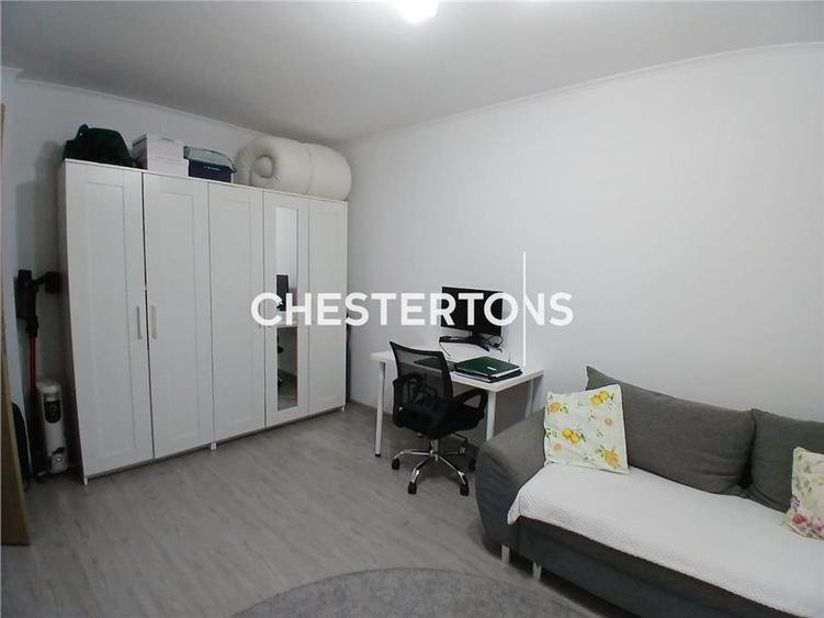 Garsoniera renovata cu centrala termica proprie, zona verde Berceni