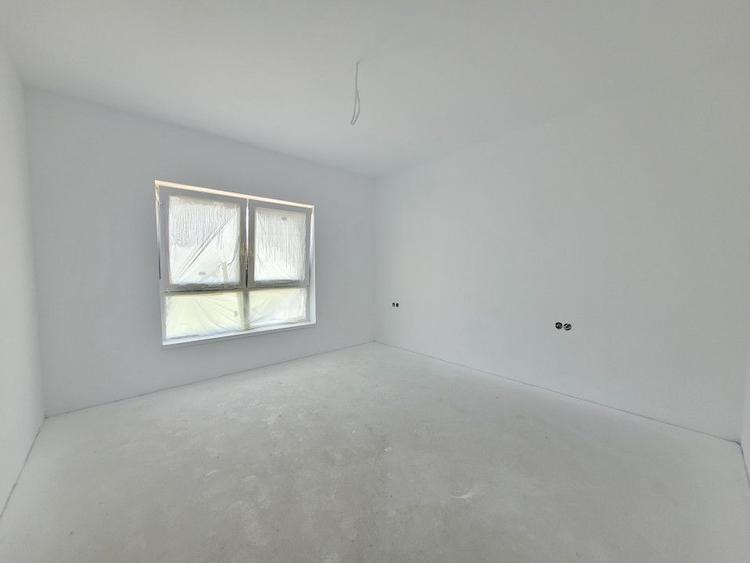 Apartament cu 2 camere, decomandat, Str. Doamna Stanca