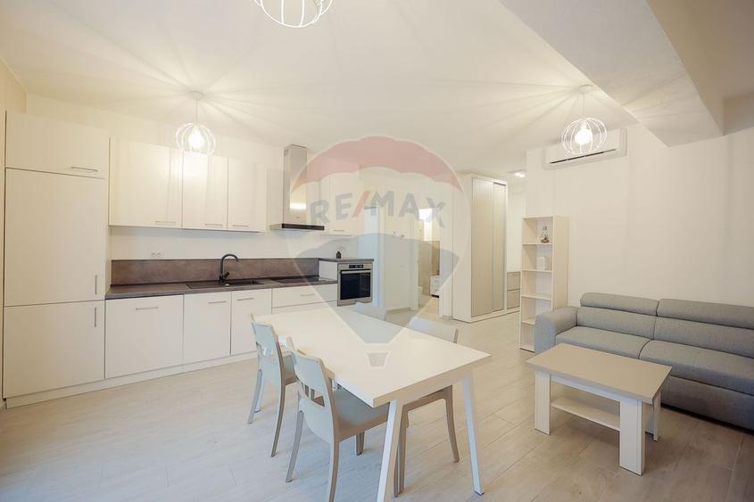 Apartamente 2 camere de vânzare mobilate/utilate -Ultracentral, Oradea