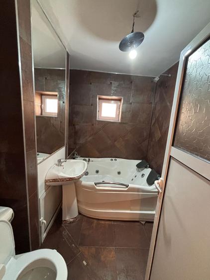 De vanzare! 3 camere, Etaj 1, zona Garii, Iasi