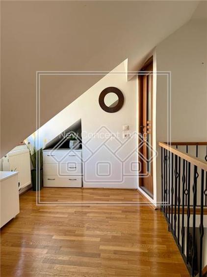 Casa situata in Zona Ultracentrala, curte proprie, 70 mp utili - 8