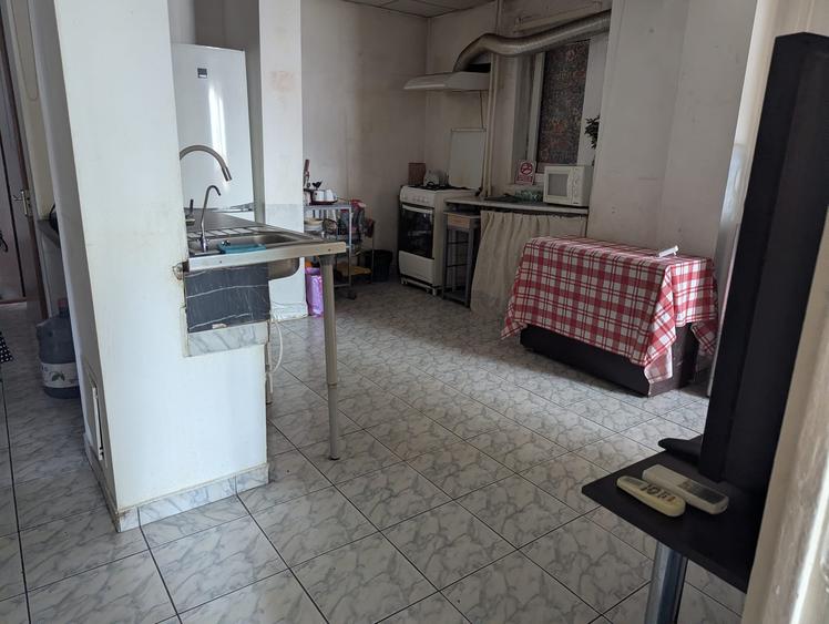 Ocazie! 4 camere în Rond Obor, București