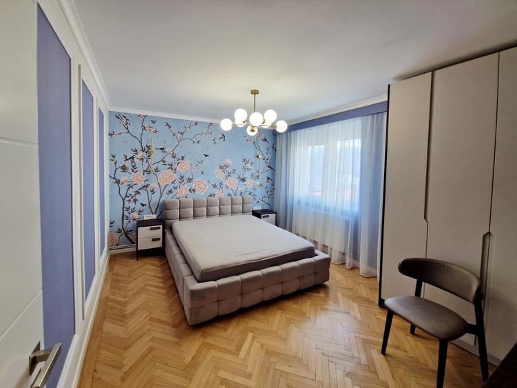 Apartament 3 Camere Lux Zona Desebita Centrul Cetate