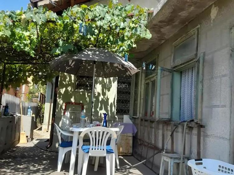 Casa in Craiova, centru, Brazda lui Novac, str. Paltinis - 3