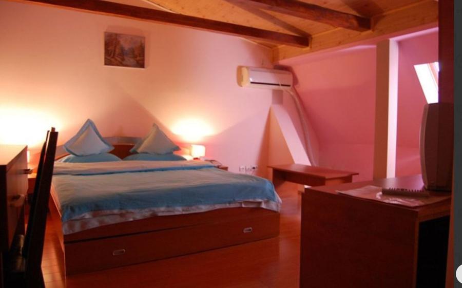Hotel Hala Traian