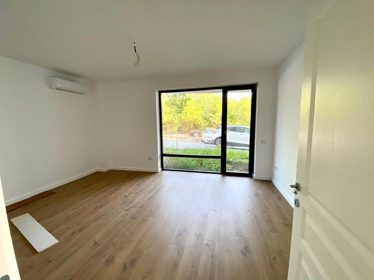 Apartament 3 camere cu gradina 93 mp, intabulat Capat Pacurari