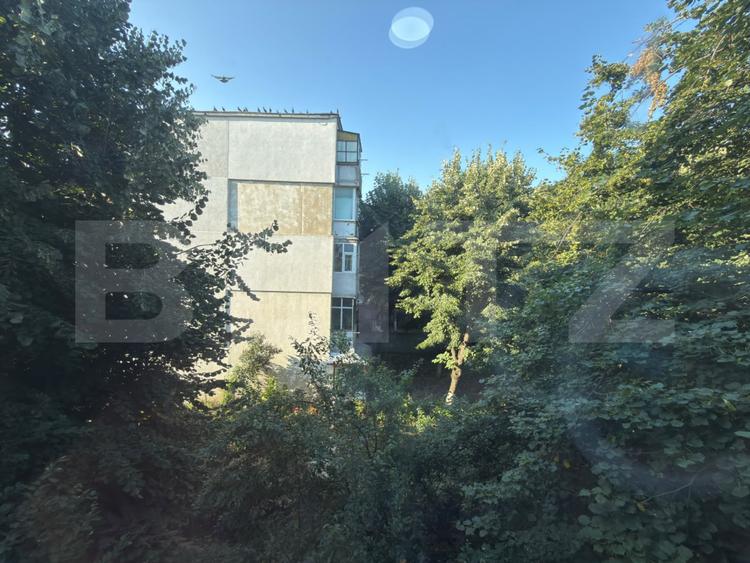 Apartament 4 camere, 62 mp, zona Malu Rosu