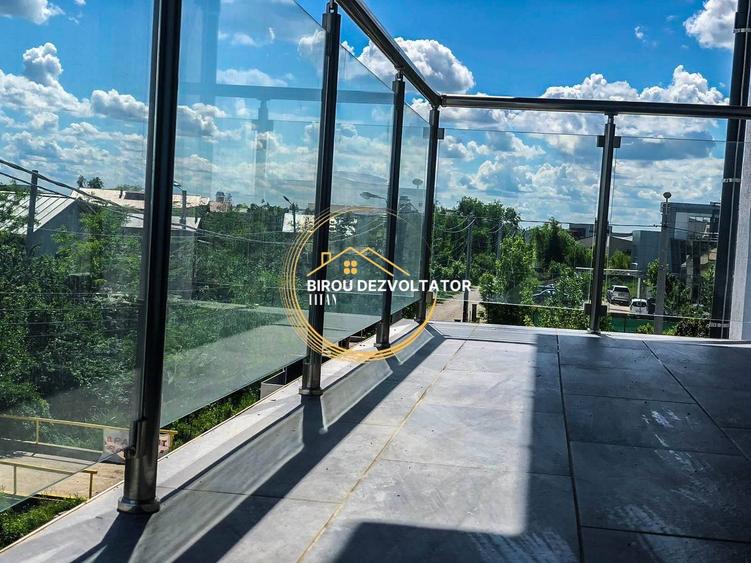 Gradina proprie 2 bai Acces facil metrou Teclu Parcare bonus Premium