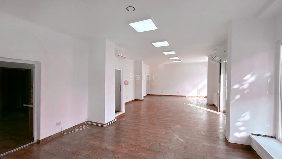 SPATIU COMERCIAL STRADAL – AUREL VLAICU