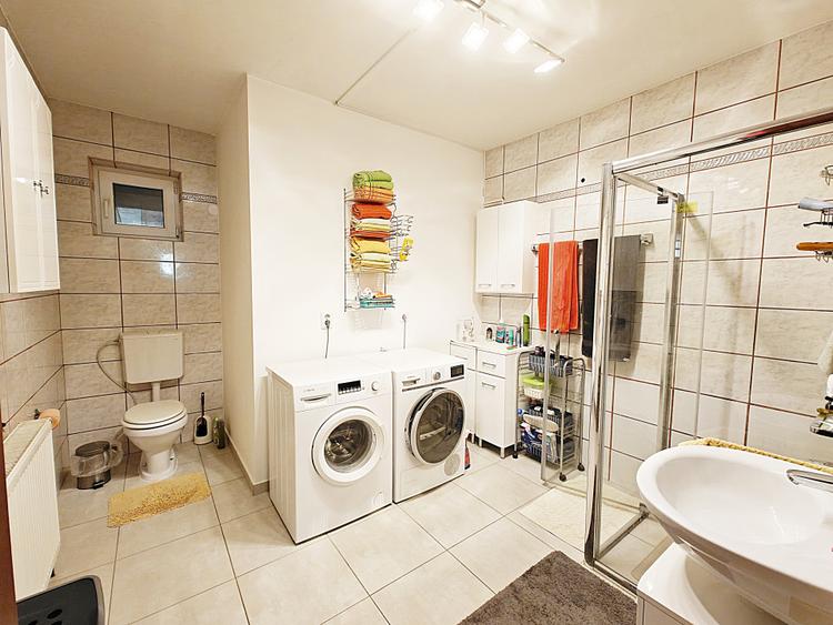 COMISION 0% Casă individuală/5 camere/garaj/2.628mp teren/Cisnădioara