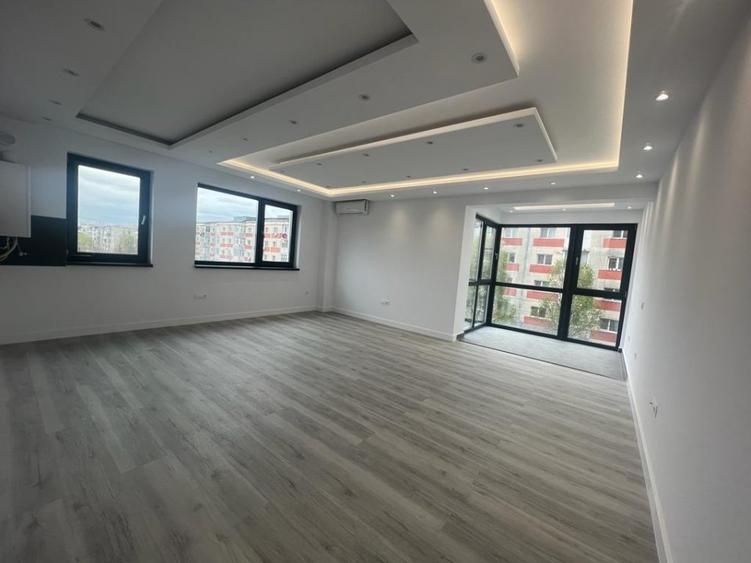 Finalizat - Apartament cu 3 camere semicentral, luxury, incalzire in pardoseala