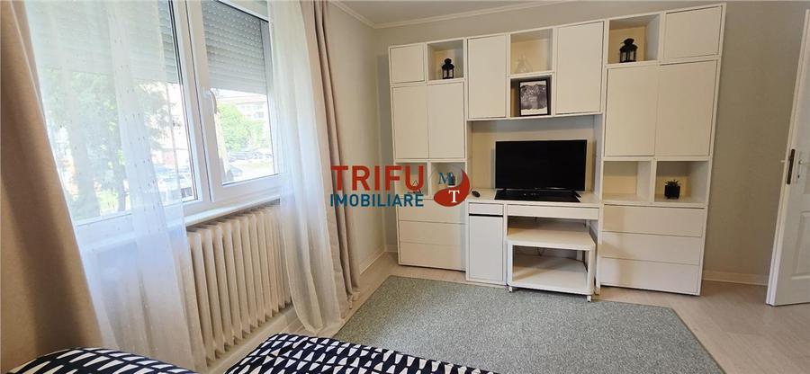 Apartament 2 camere etaj 1 loc de parcare