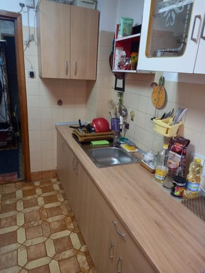 INCHIRIEZ APARTAMENT 2 CAMERE ZONA CENTRALA