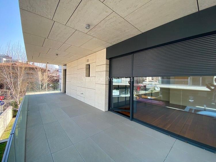Luxury apartment, 5 rooms, with generous terraces, Aviatorilor area - 16