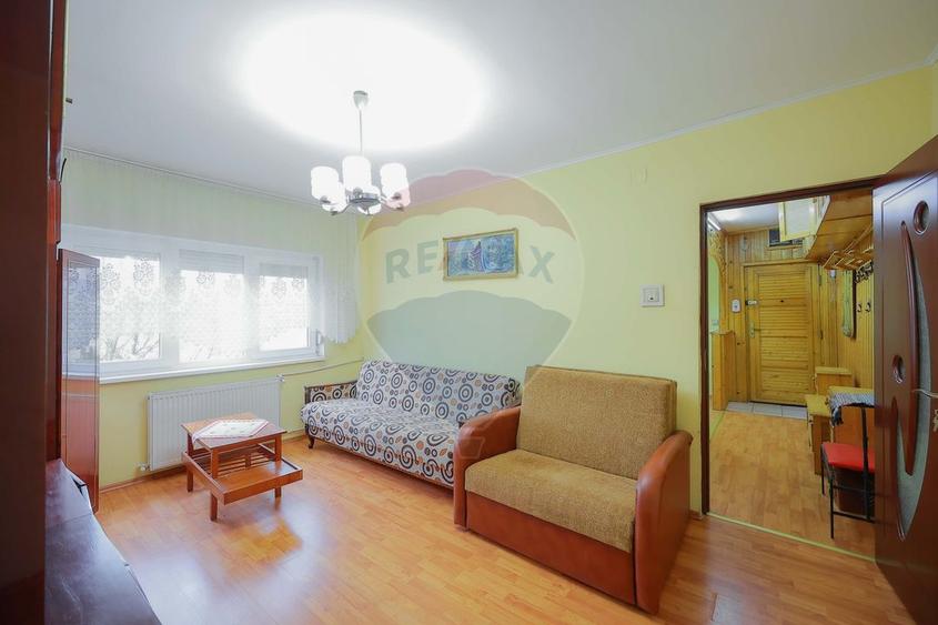 Apartament cu 2 camere de vânzare în zona Velența