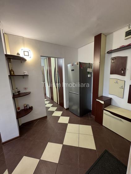 Apartament 3 cam, cf 1, dec, etaj 3/4, Malu Rosu - 7