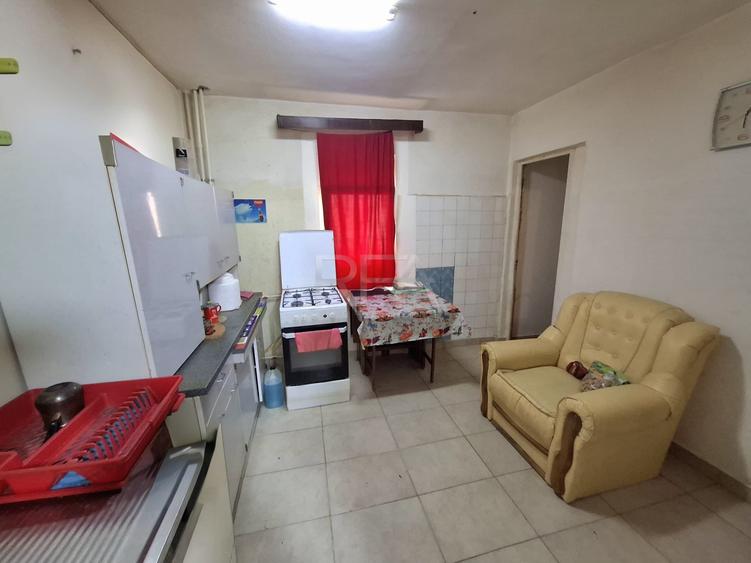 2 camere, et 5/10, 56 mp, bloc anvelopat-Lujerului