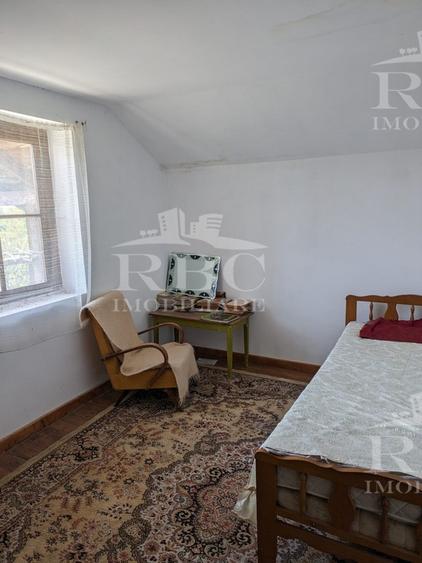 Teren 4873 mp intravilan cu Cabana in Moldovenesti (Pietroasa) jud Cluj