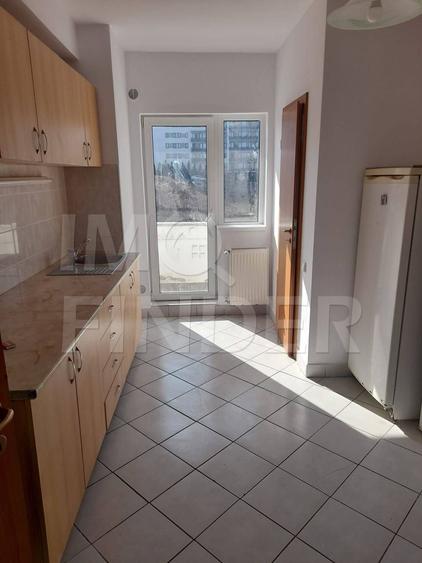 Apartament 3 camere decomandat | 79,85 mp | Etaj 5 |