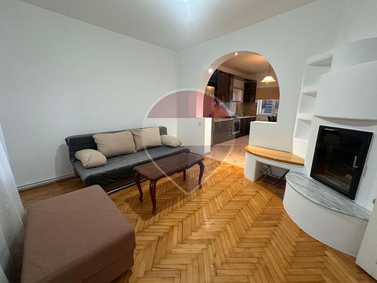 Închiriez casă ultrafinisată, zona Dâmbul Rotund