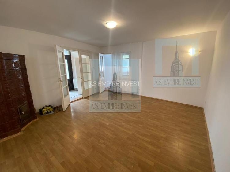 Casa singur in curte - zona Schei - 15