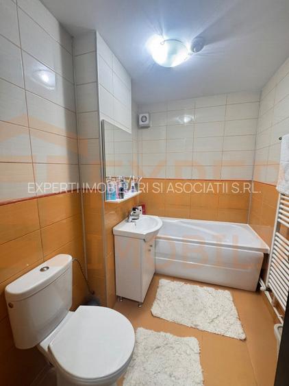 Apartament 3 camere decomandat, renovat integral, de vânzare în KM 5 – Constanța - 9