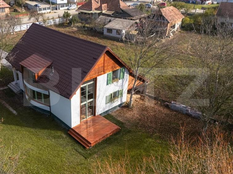 Casa cu design deosebit in Corunca! 200mp!