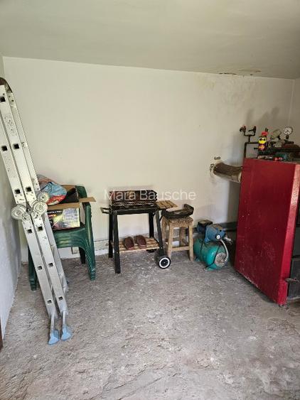 Casa locuibila 90 mp cu teren 1000 mp in Obobesti, Dambovita - 16