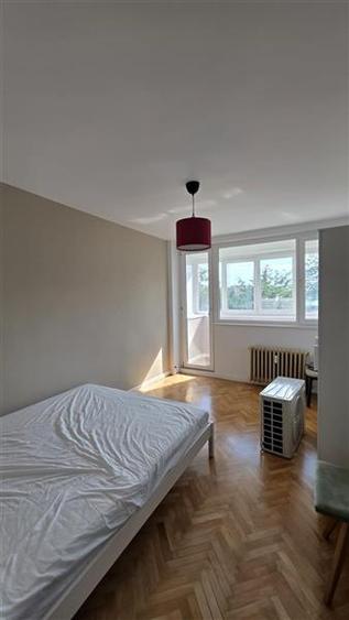 Vanzare apartament 3 camere renovate Parcul Circului