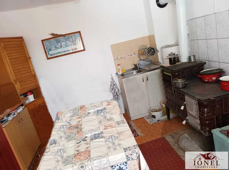 Vanzare casa in Henig -1700 mp teren