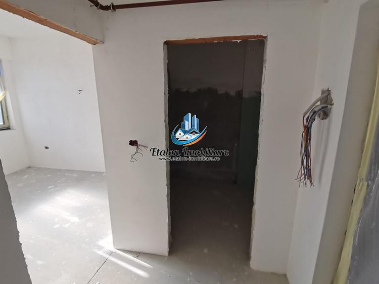 Apartament 3 camere, bloc nou, priveliste superba, zona Fermelor