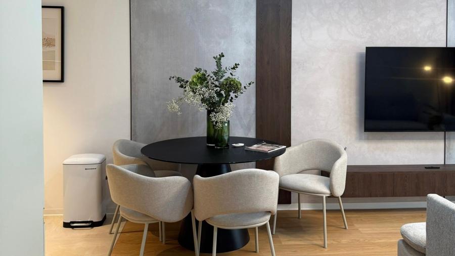 REA1029030 APARTAMENT SUPERB l MOBILAT l UTILAT l GARAJ l ONE FLOREASCA TOWERS
