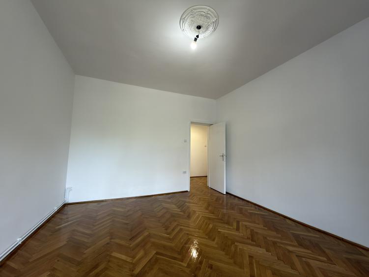 Apartament 3 camere, 92mp, etaj 1 - zona Iosefin