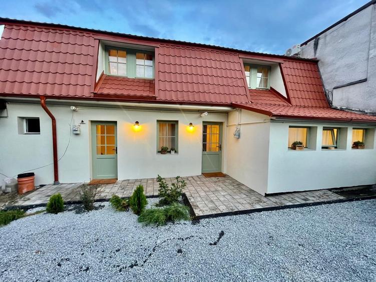 Apartament 3 camere,1 parcare privată,aproape de UMF