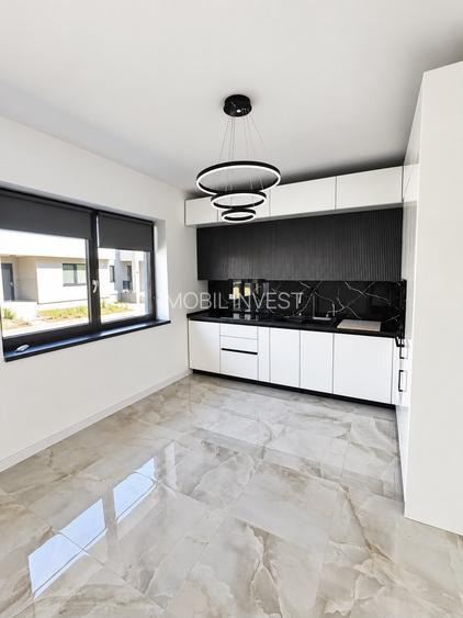Casa de inchiriat cu 4 camere, complet mobilata, terasa si balcon - 4