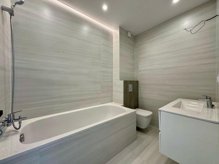 Apartament 3 camere-gradina de 40 mp Lebada Lake Residence+1 parcare subteran