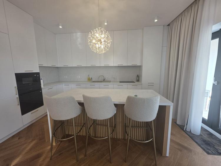 PENTHOUSE | 4 CAMERE | TERASĂ 41 MP | 2 PARCĂRI SUBTERANE | PIPERA