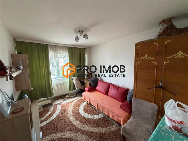 Apartament 3 camere cf 1 decomandat zona Centrala - 4
