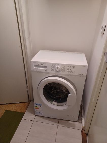 Persoană fizică inchiriez apartament 2 camere