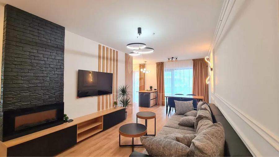 Apartament 3 camere în zona HOTEL TULIP