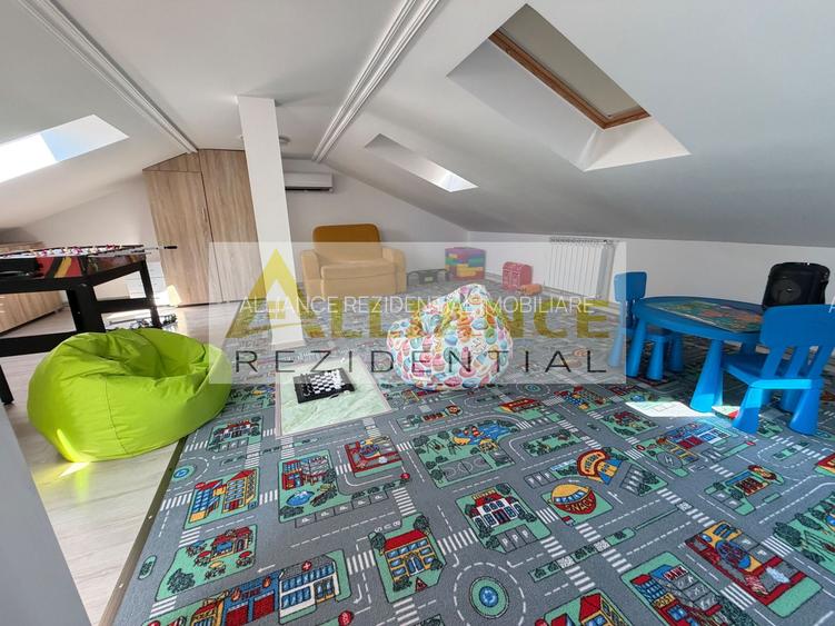 Casa P+1+M cu teren de 650 mp, piscina si curte complet amenajata