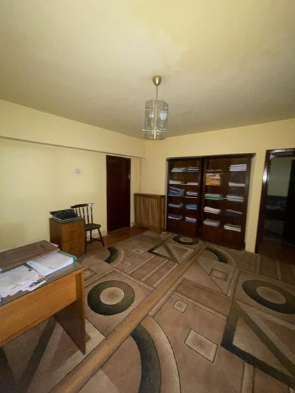 Unirii Cladire Investitie Spatii Comerciale Subsol 800 MP