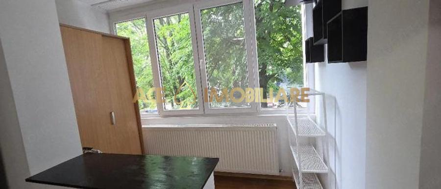 2 Camere de inchiriat | Aparatorii Patriei | Metrou | Mobilat | Utilat