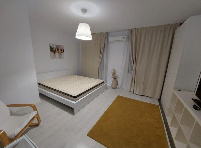 Apartament 2 camere decomandat | Terasă 15 mp | Calea Grivitei