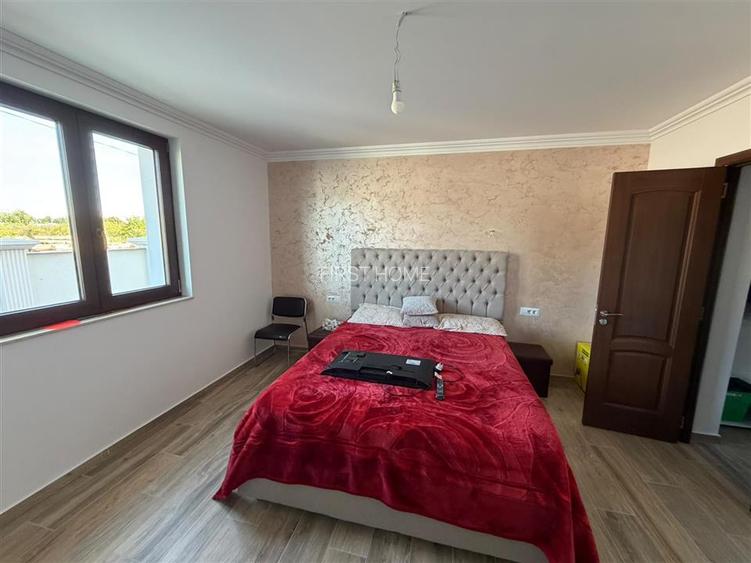 Vila deosebita Parter + Mansarda de vanzare in Odobesti - 32