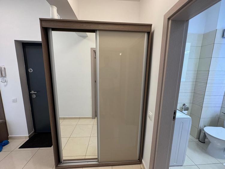 Apartament 2 camere cu centrala si parcare in zona Mihai Bravu