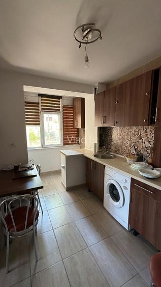Apartament 2 camere, 47 mp, Centru Craiova — baie modernizată, potrivit și pentr - 16