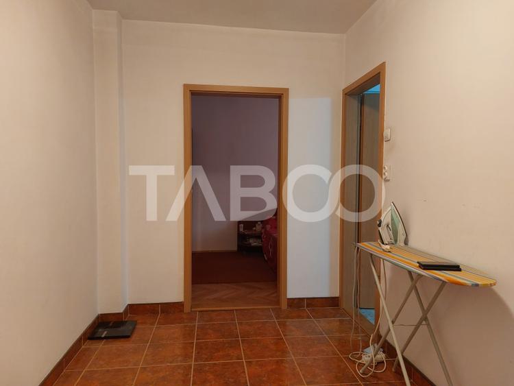 Apartament de inchiriat 2 camere balcon 12mp Mihai Viteazu Sibiu