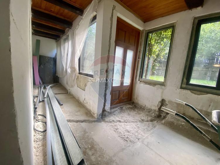 Vilă cu farmec istoric în Bușteni, pret excelent! - 53